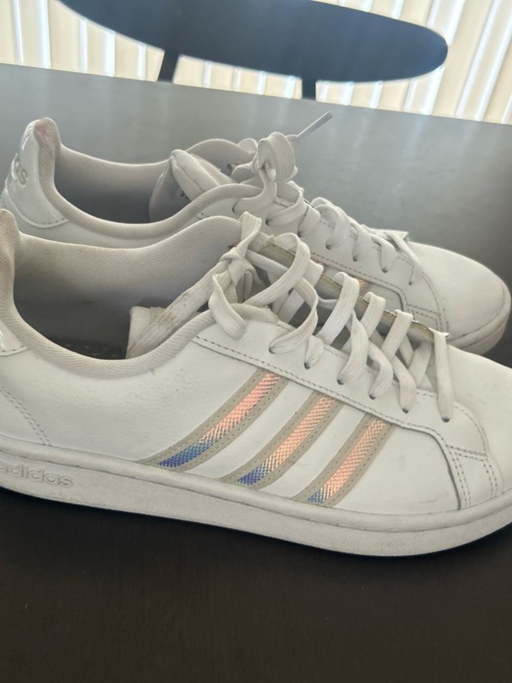 adidas White Women’s Low-Top Sneakers with Gold Stripe Accents - Picture 2 of 3